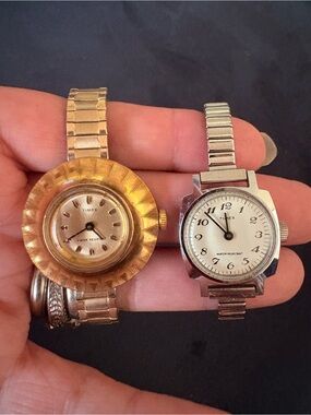 Timex Vintage (2) Women's Gold and Silver Vintage Watched